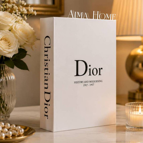 کتاب دکوراتیو طرح Christian Dior